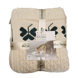 Aran Crafts 100% Merino Wool Shamrock Throw Blanket 50 x 60 NWT